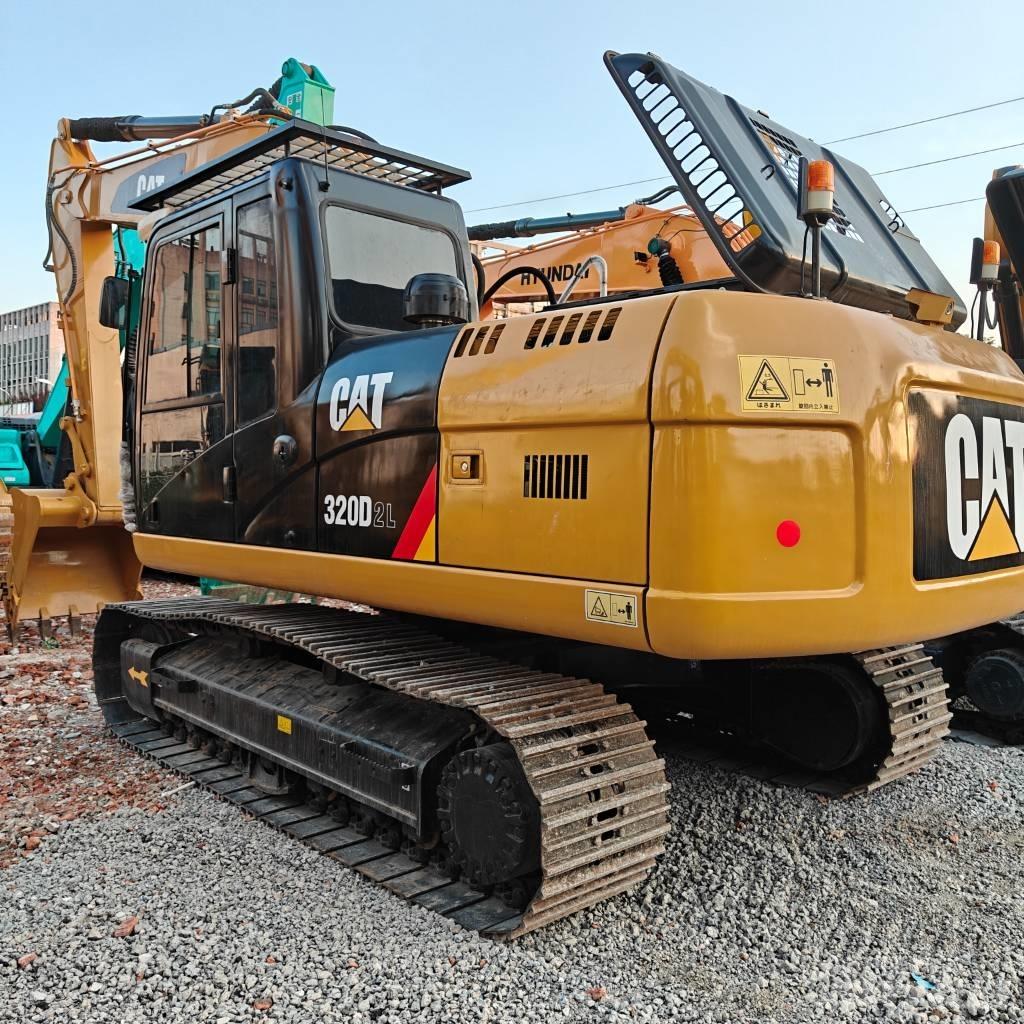CAT 320D2L Escavadoras de rastos