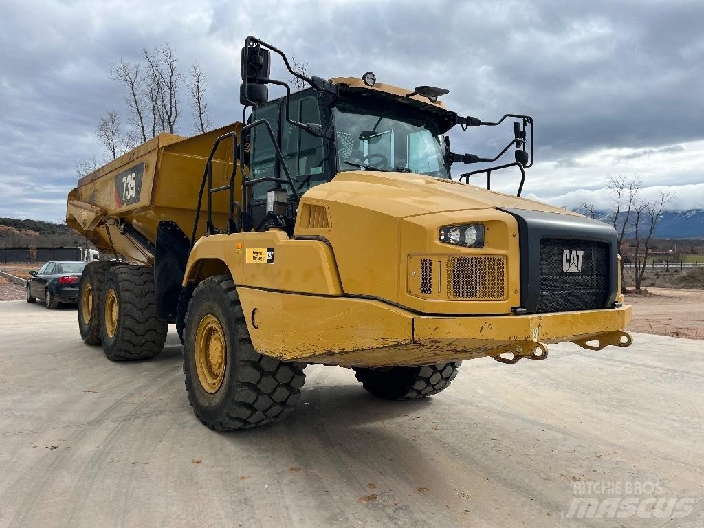 CAT 735 Camiões articulados