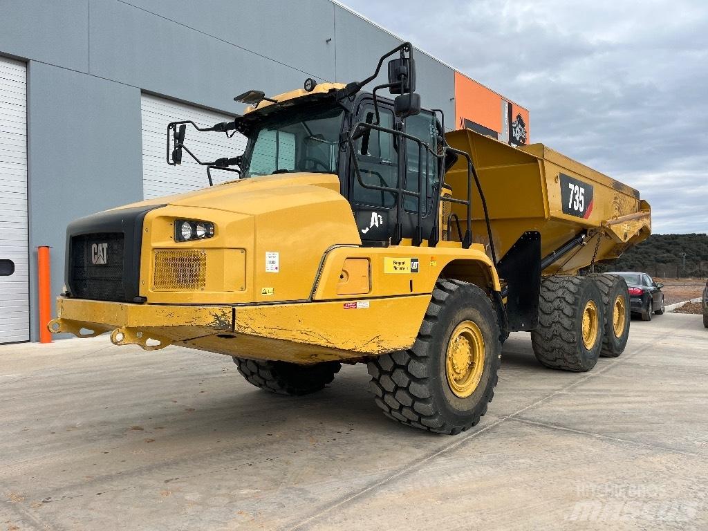 CAT 735 Camiões articulados