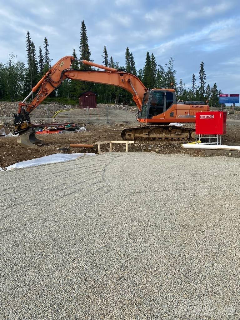 Doosan DX 255 Escavadoras de rastos
