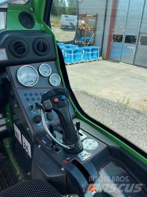 Avant 760 I Carregadoras de direcção deslizante
