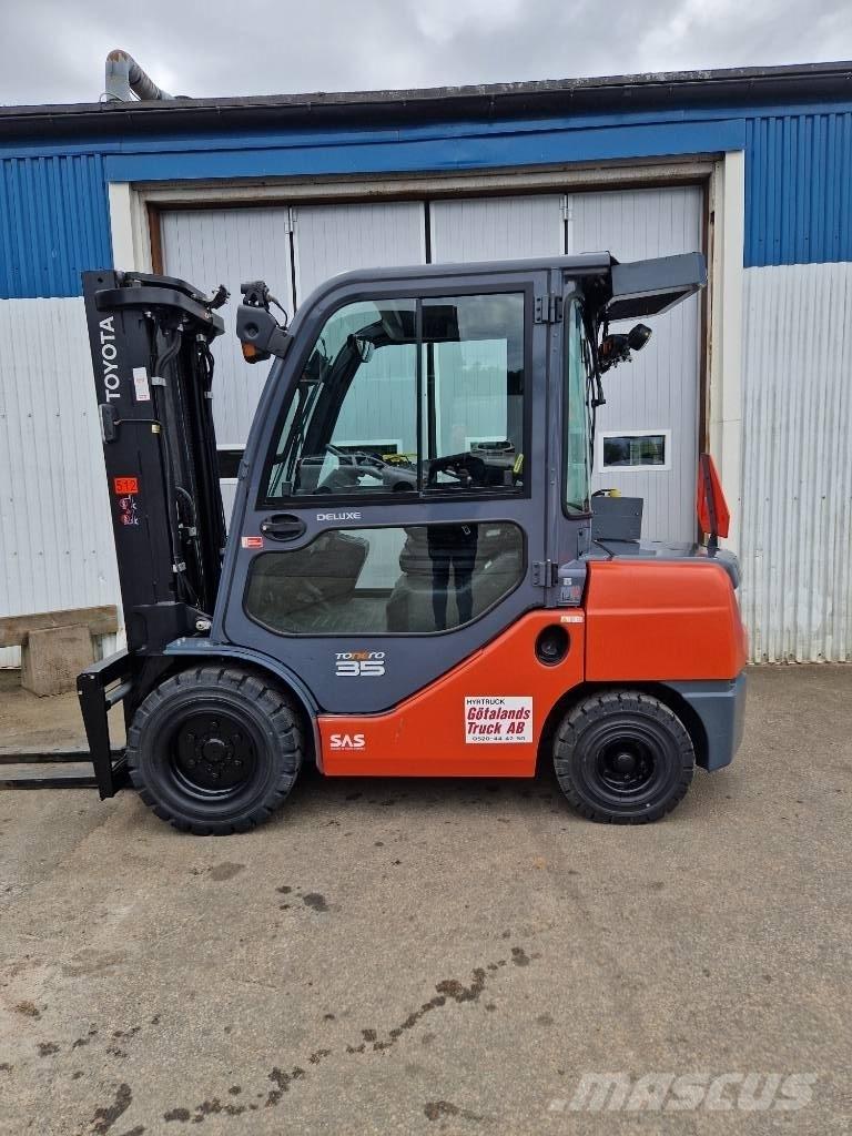 Toyota 8 FDJF 35 Empilhadores Diesel