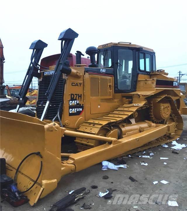 CAT D7H Dozers - Tratores rastos