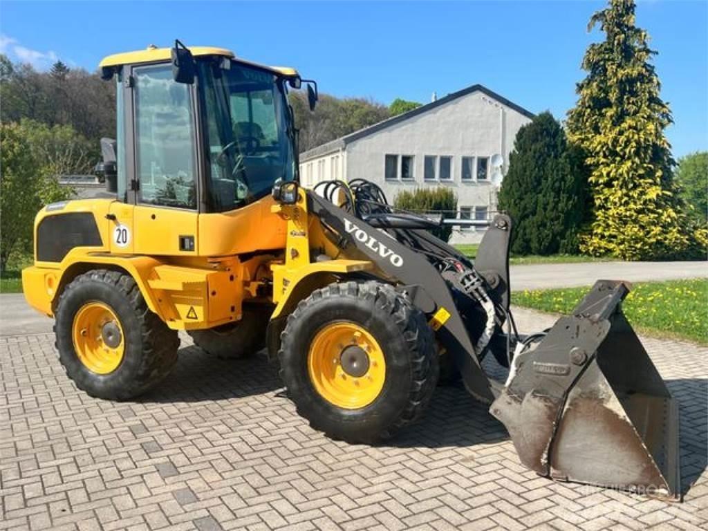 Volvo L30G Pás carregadoras de rodas