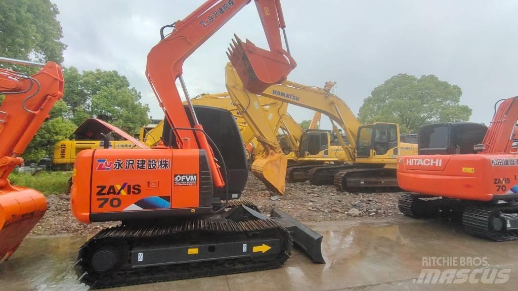 Hitachi ZX 70 Mini Escavadoras <7t