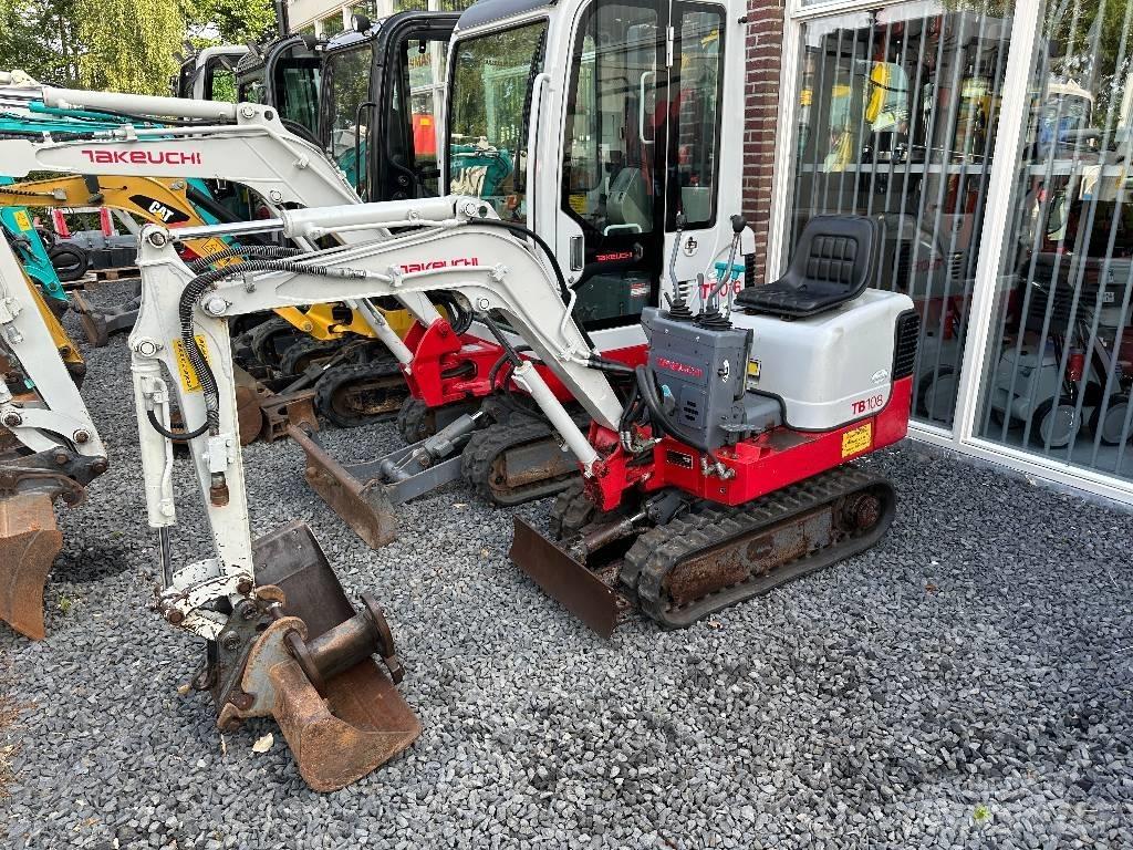 Takeuchi TB108 Mini Escavadoras <7t