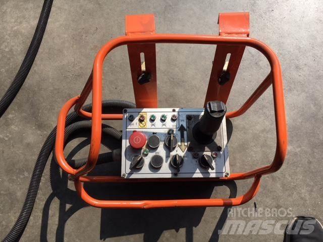 JLG SL245-12 Elevadores de tesoura
