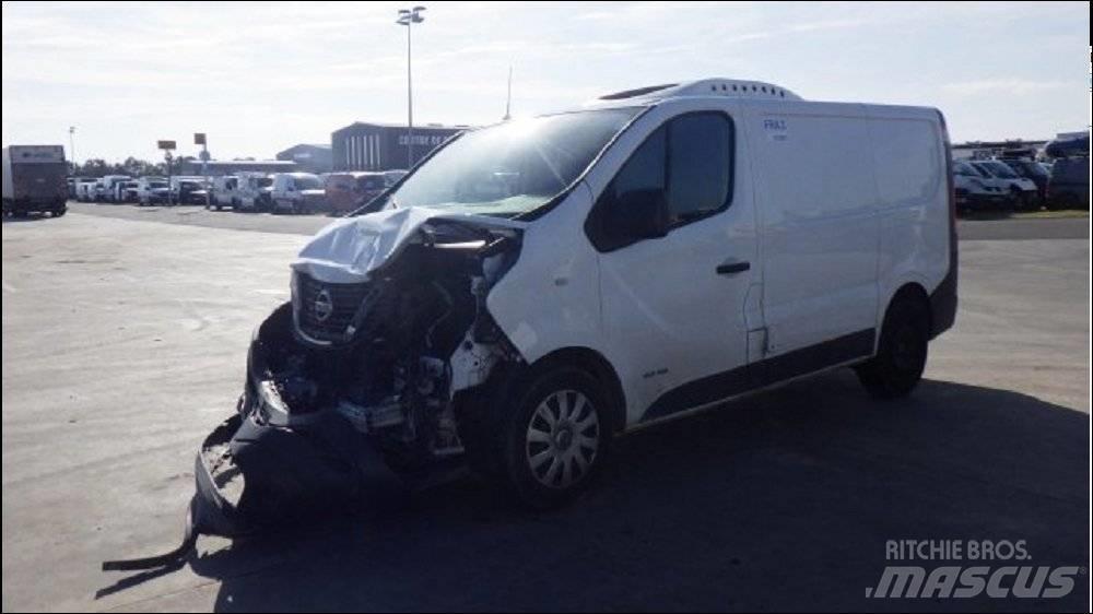 Nissan NV 300 Caixa fechada