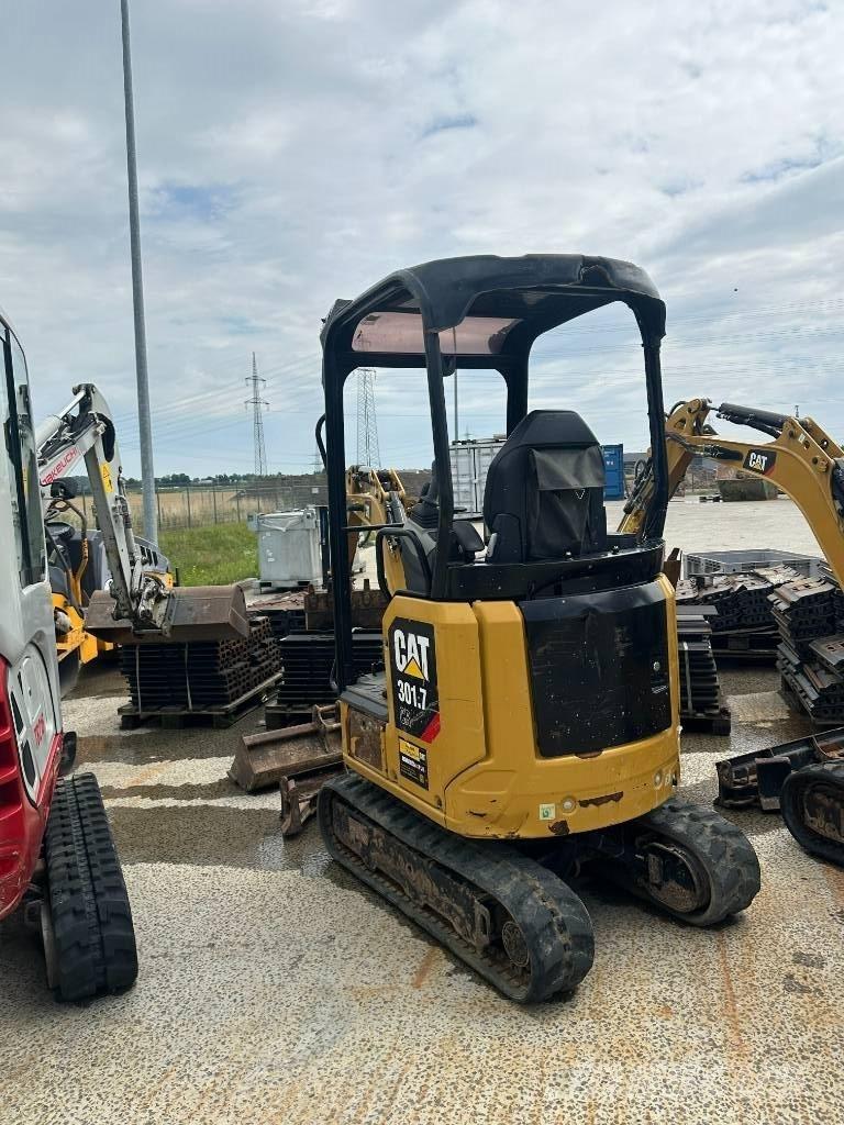 CAT 301.7 Mini Escavadoras <7t