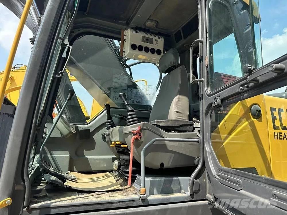 Volvo EC240D Escavadoras de rastos