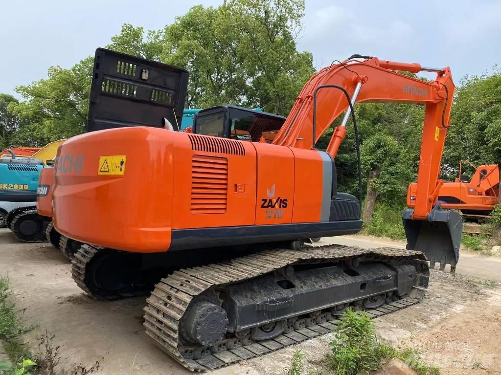 Hitachi ZX 210 Escavadoras de rastos