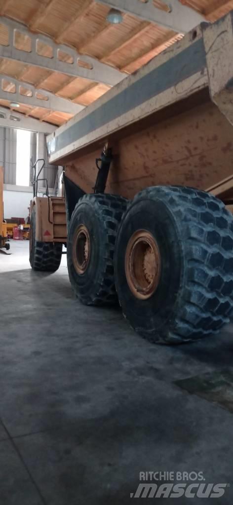 CAT 740 Camiões articulados