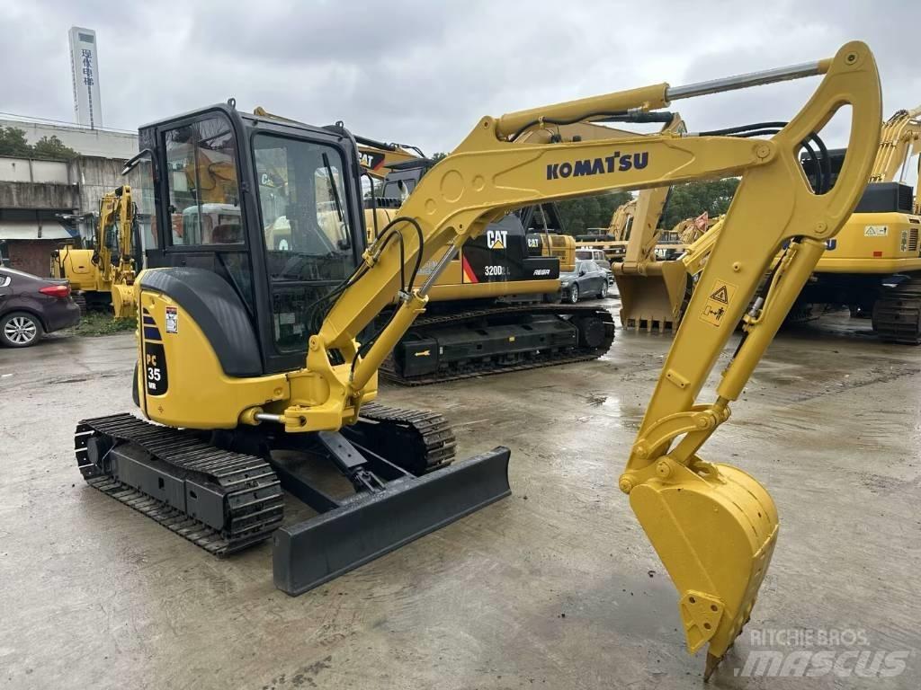Komatsu PC 35 MR Mini Escavadoras <7t