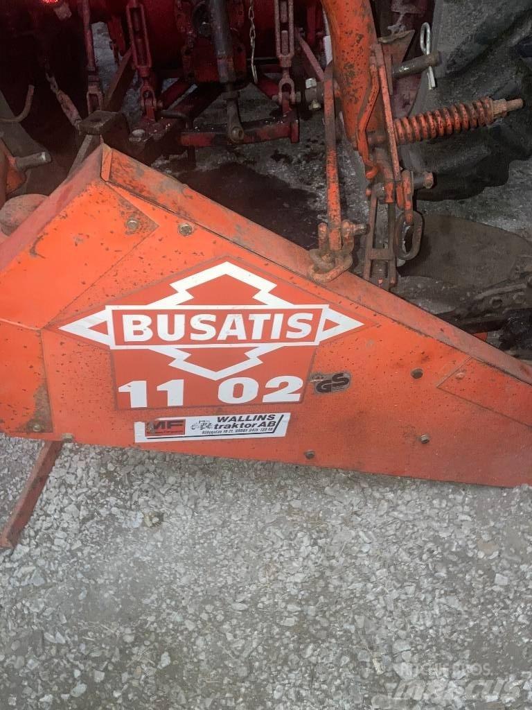 Busatis 1102 Gadanheiras