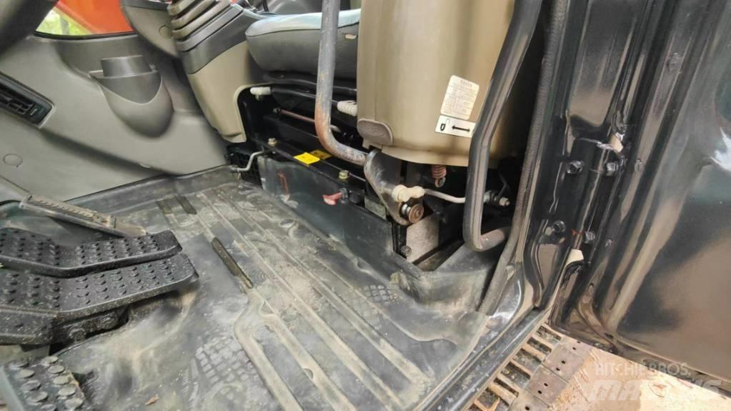 Hitachi ZX60 Mini Escavadoras <7t