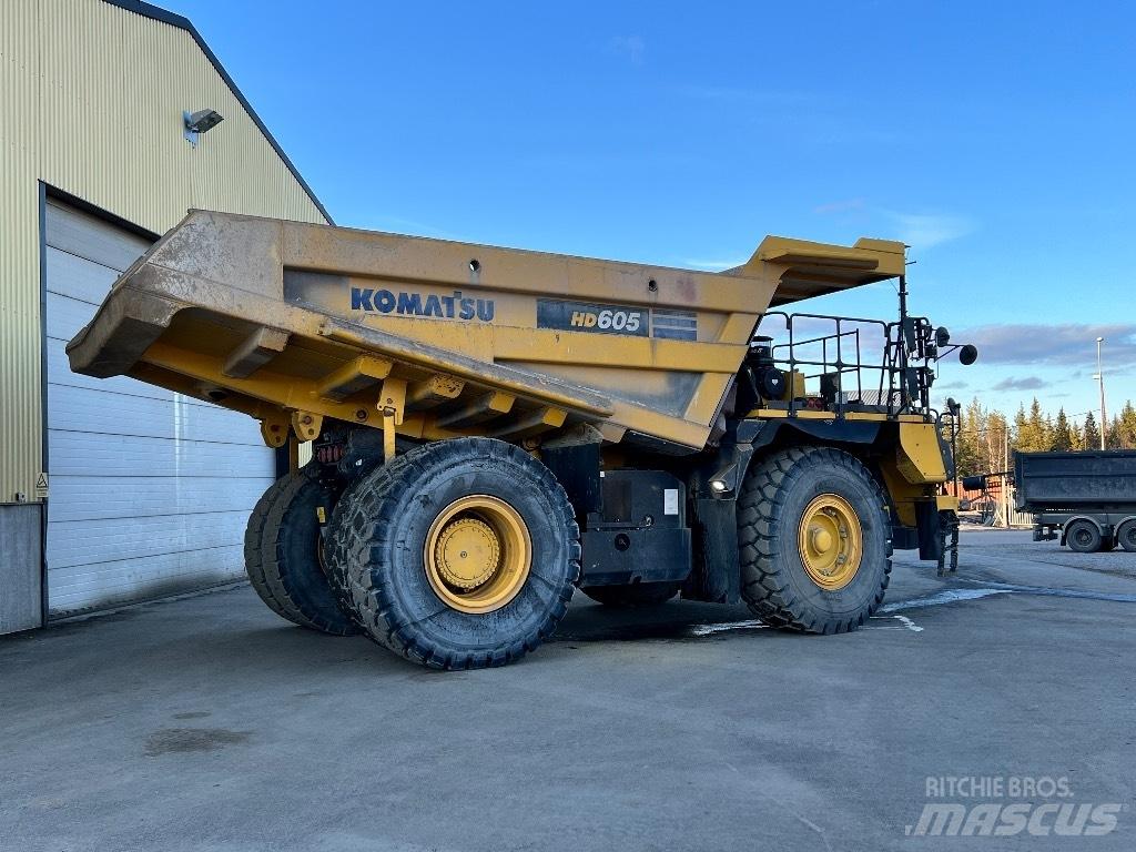 Komatsu 605-8 Camiőes dumper basculantes rígidos