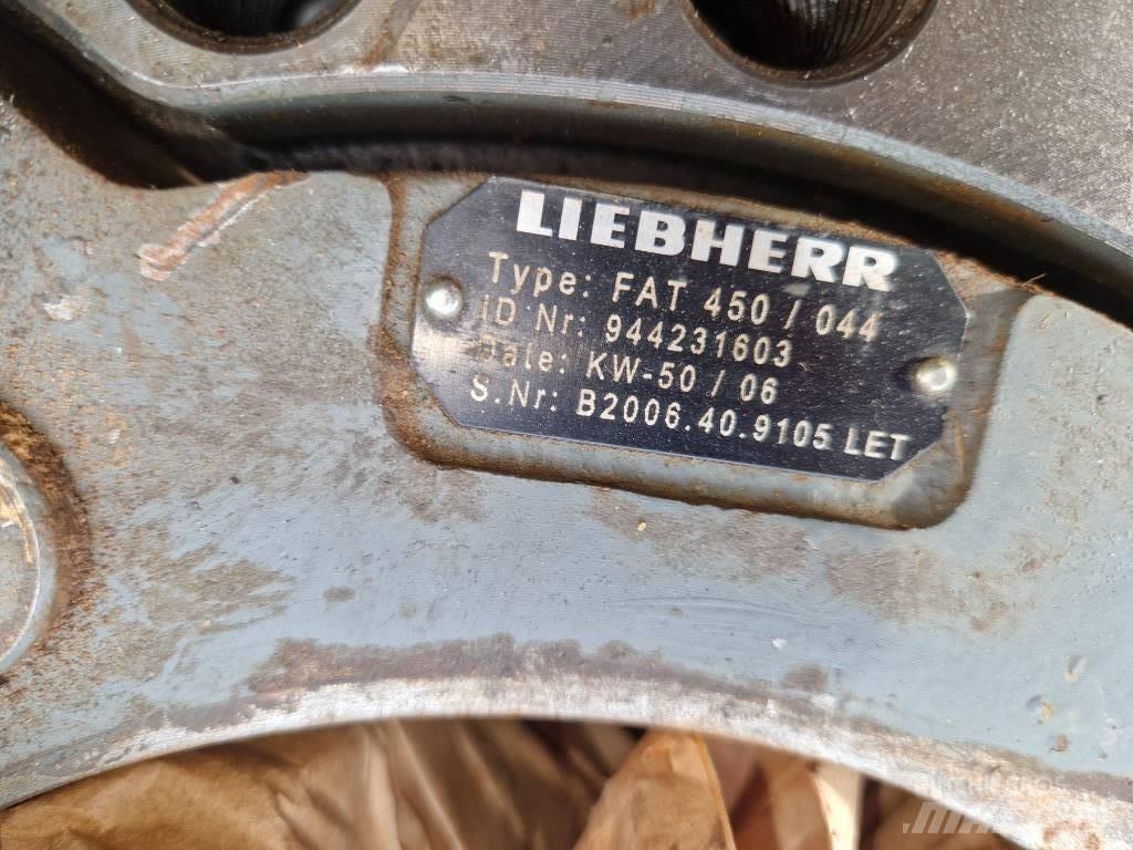 Liebherr R 954 LI Eixos