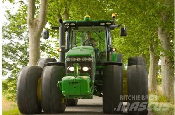 John Deere JD8270 Tratores Agrícolas usados