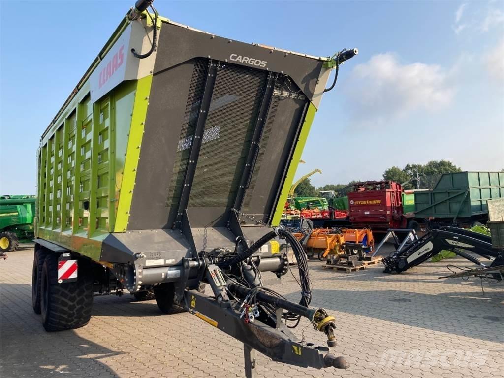 CLAAS Cargos 750 Equipamento de manuseamento e colocaçăo
