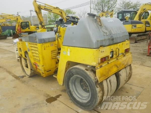Sakai TW500 Cilindros Compactadores monocilíndricos