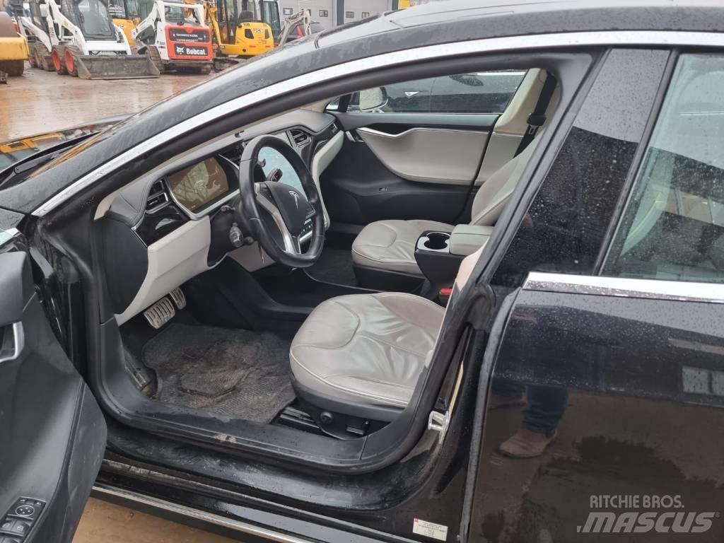 Tesla Model S P85D Carros Ligeiros