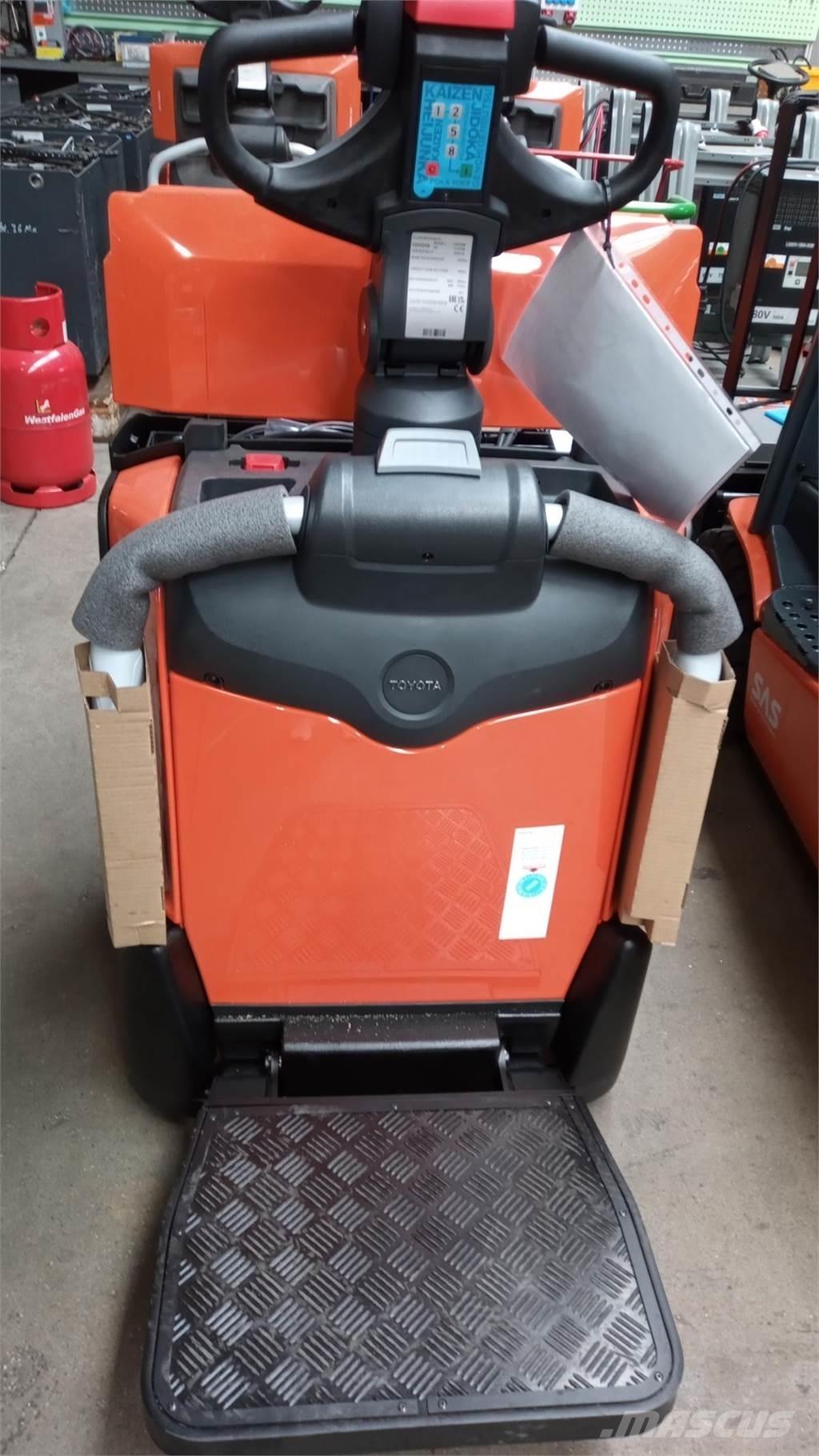 Toyota LPE200B Empilhador para operador externo