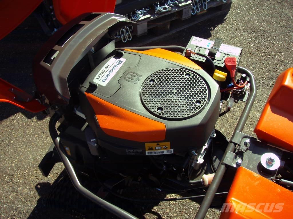 Husqvarna R 214 TC Corta-Relvas Riders