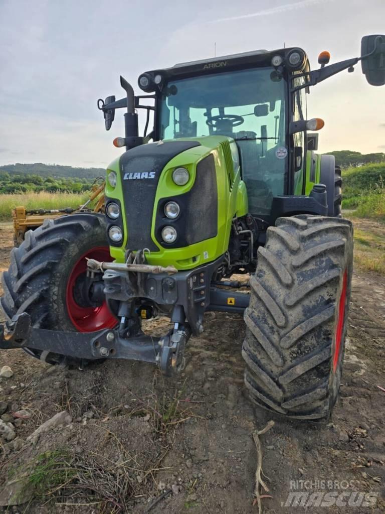CLAAS Arion 460 Tratores Agrícolas usados