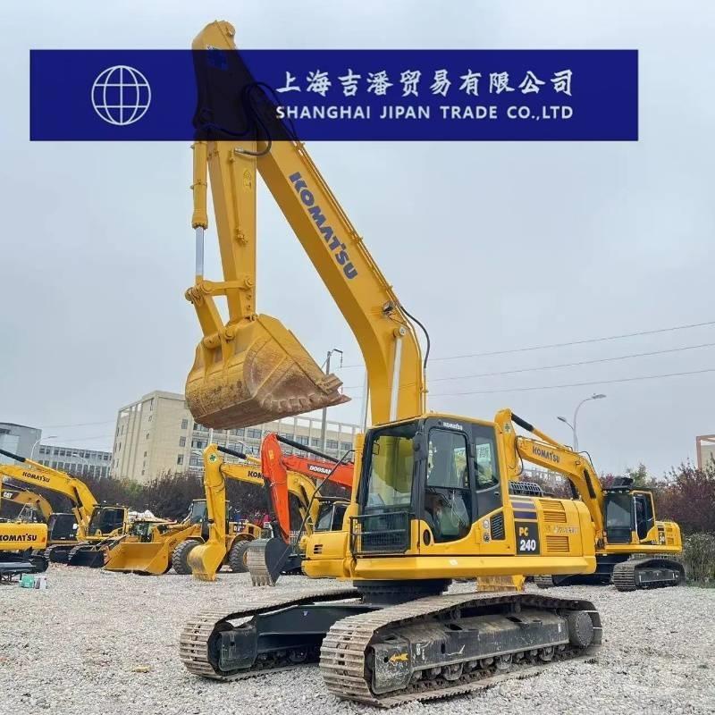 Komatsu PC 240-8 Escavadoras de rastos