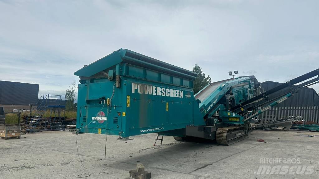 PowerScreen 2100X Crivos móveis