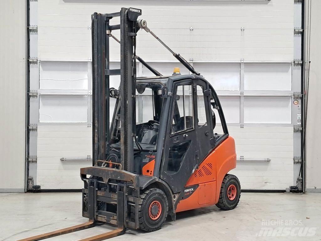 Linde H25D-02 Empilhadores Diesel