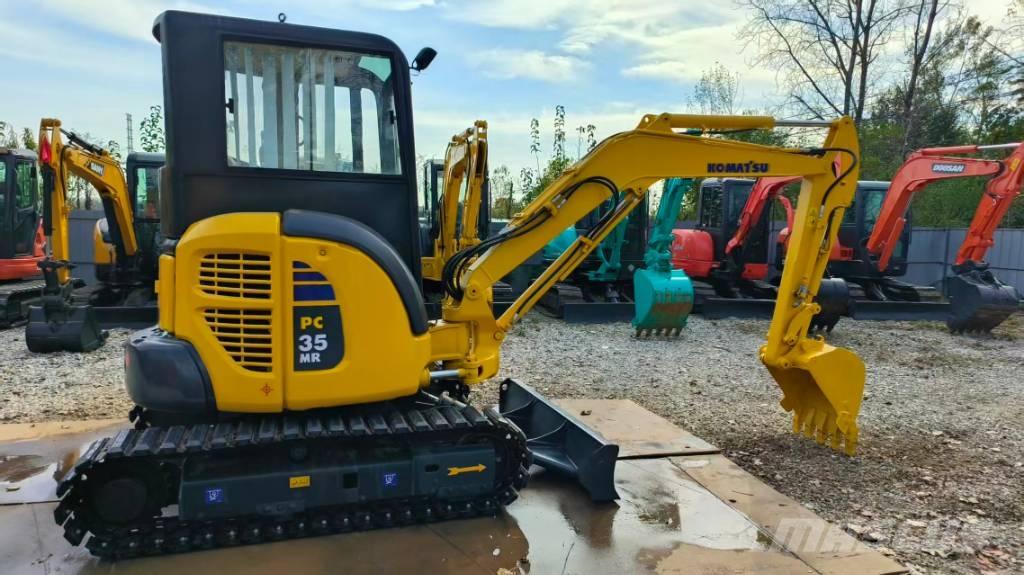 Komatsu PC 35 MR Mini Escavadoras <7t