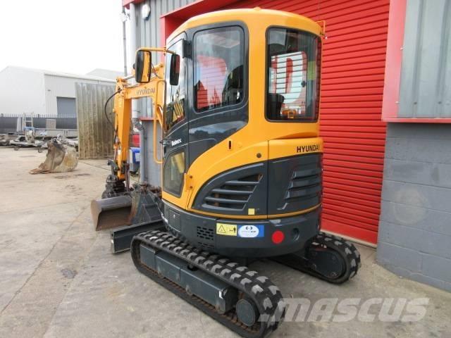 Hyundai R25Z-9 AK Mini Escavadoras <7t