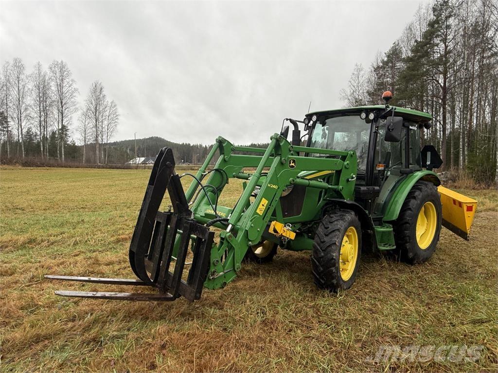 John Deere 5058E Tractores compactos