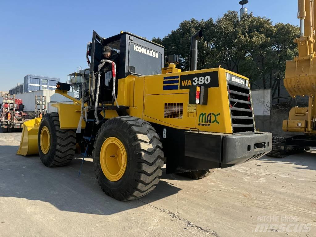 Komatsu WA380-6 Pás carregadoras de rodas