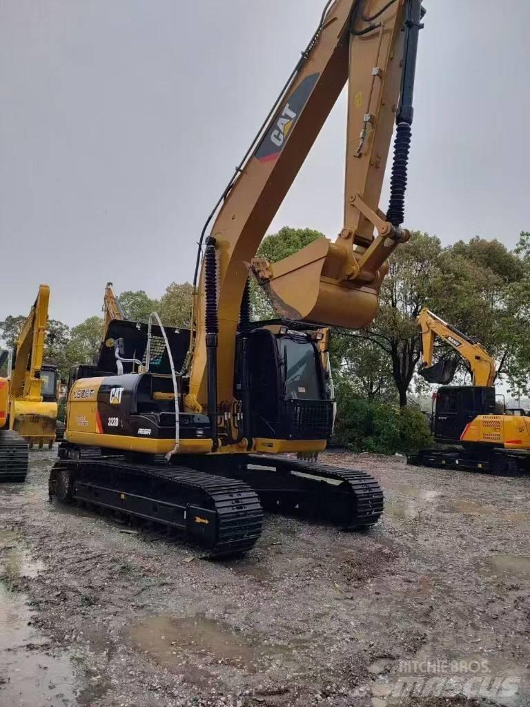 CAT 323D2 Escavadoras de rastos