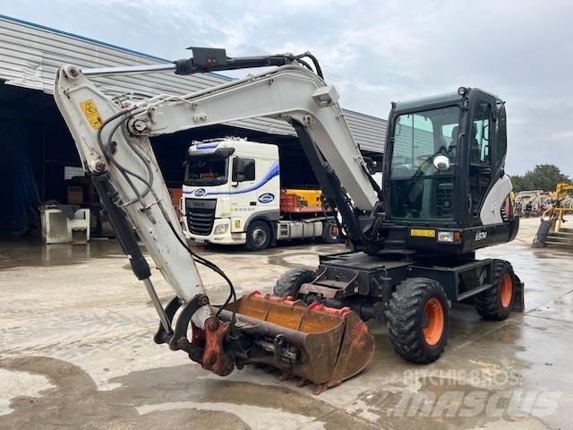 Bobcat E 57 W Escavadoras de rodas