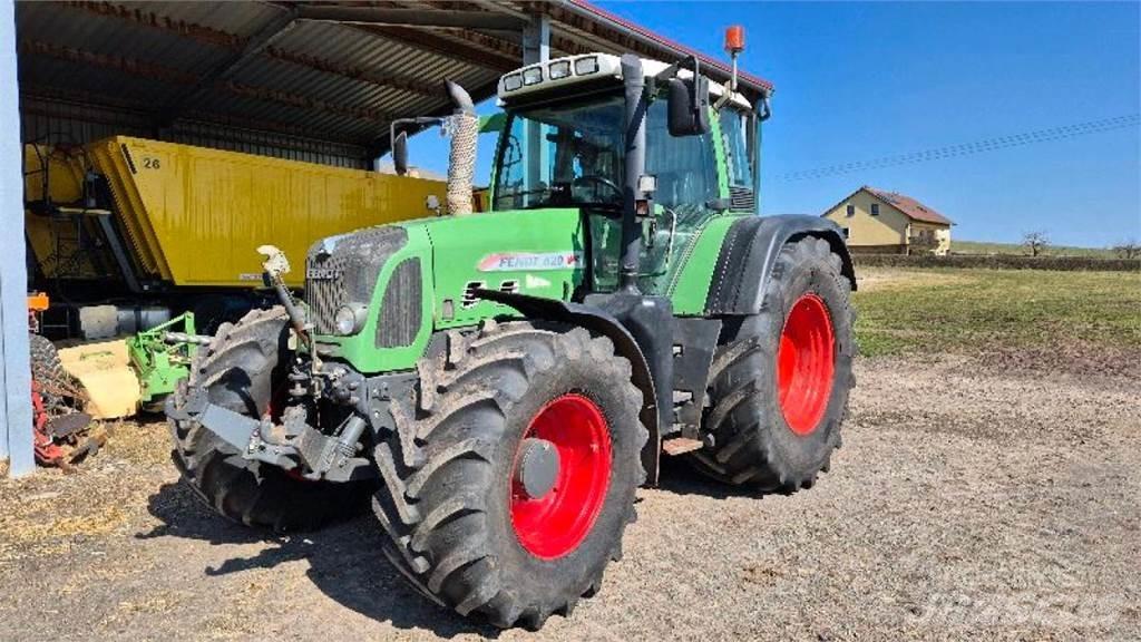 Fendt Vario 820 Tratores Agrícolas usados