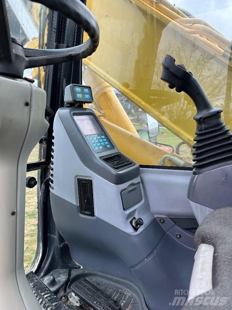 Komatsu PW 160-7E0 Escavadoras de rodas