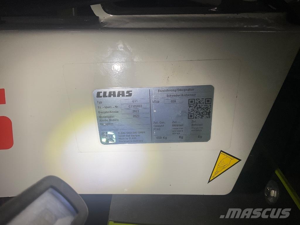 CLAAS Liner 420 Ancinho virador