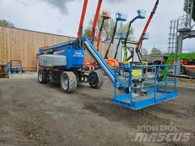 Genie ZX 135/70 Elevadores braços articulados