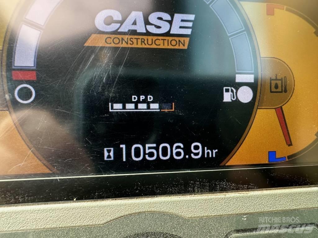 CASE CX 235 C SR Escavadoras de rastos