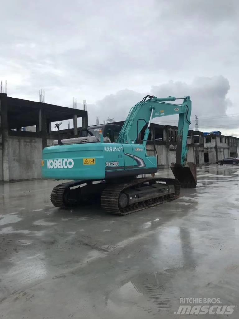 Kobelco SK 200 Escavadoras de rastos