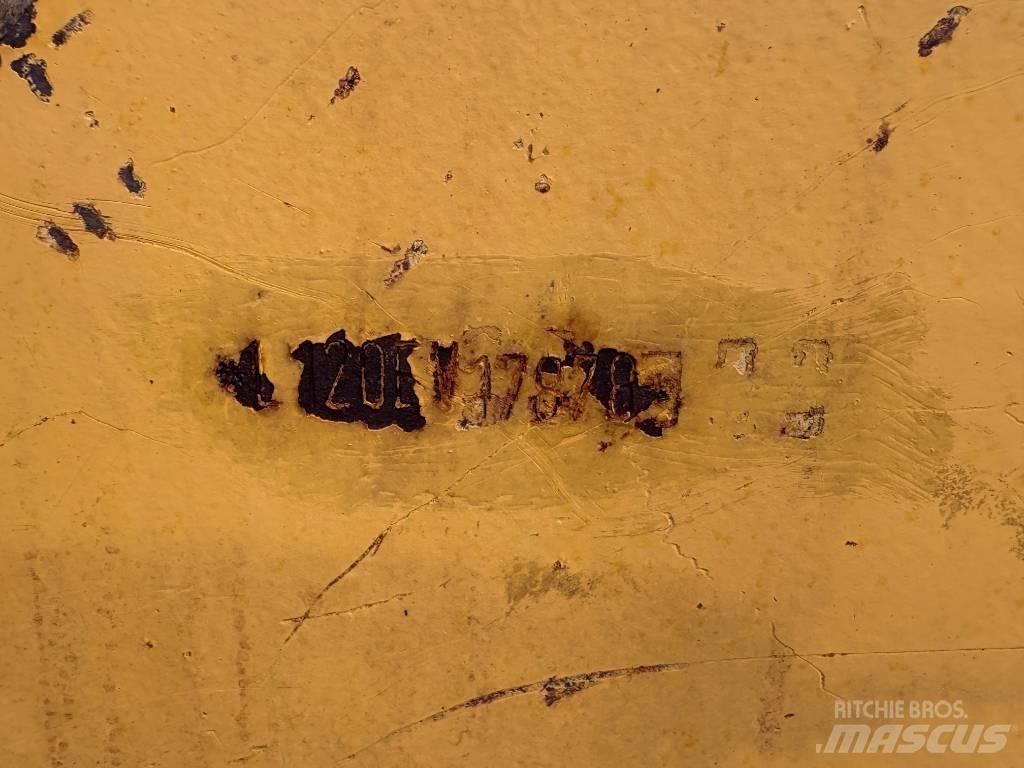 Volvo L 120 E Pás carregadoras de rodas