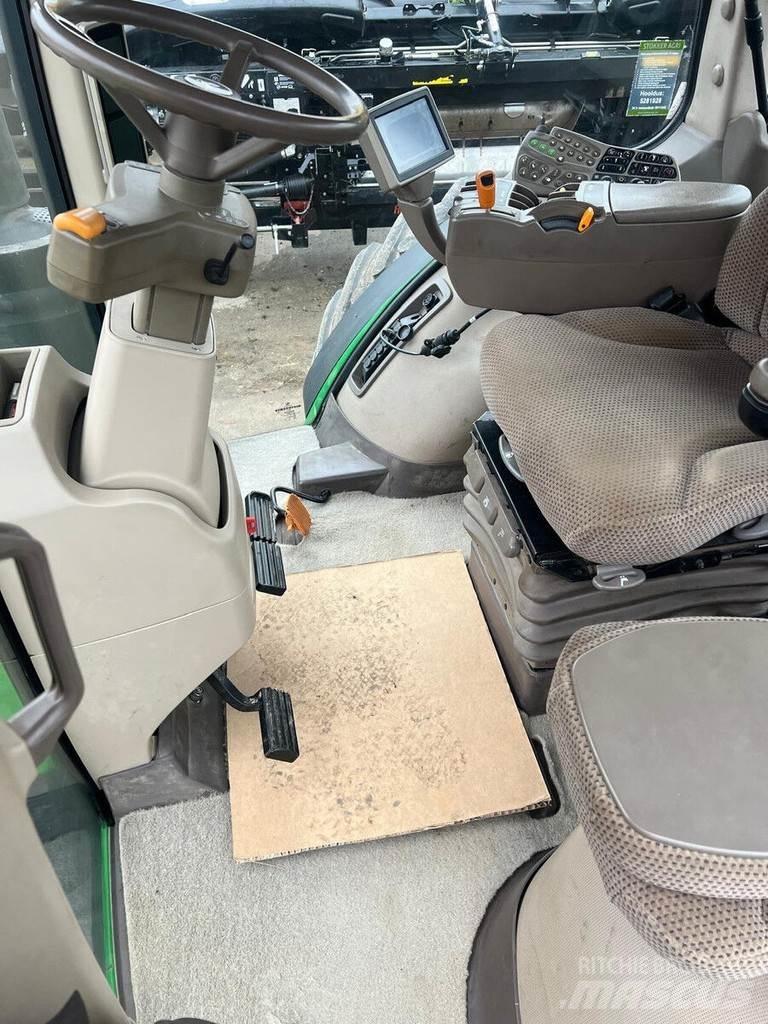John Deere 8260R Tratores Agrícolas usados