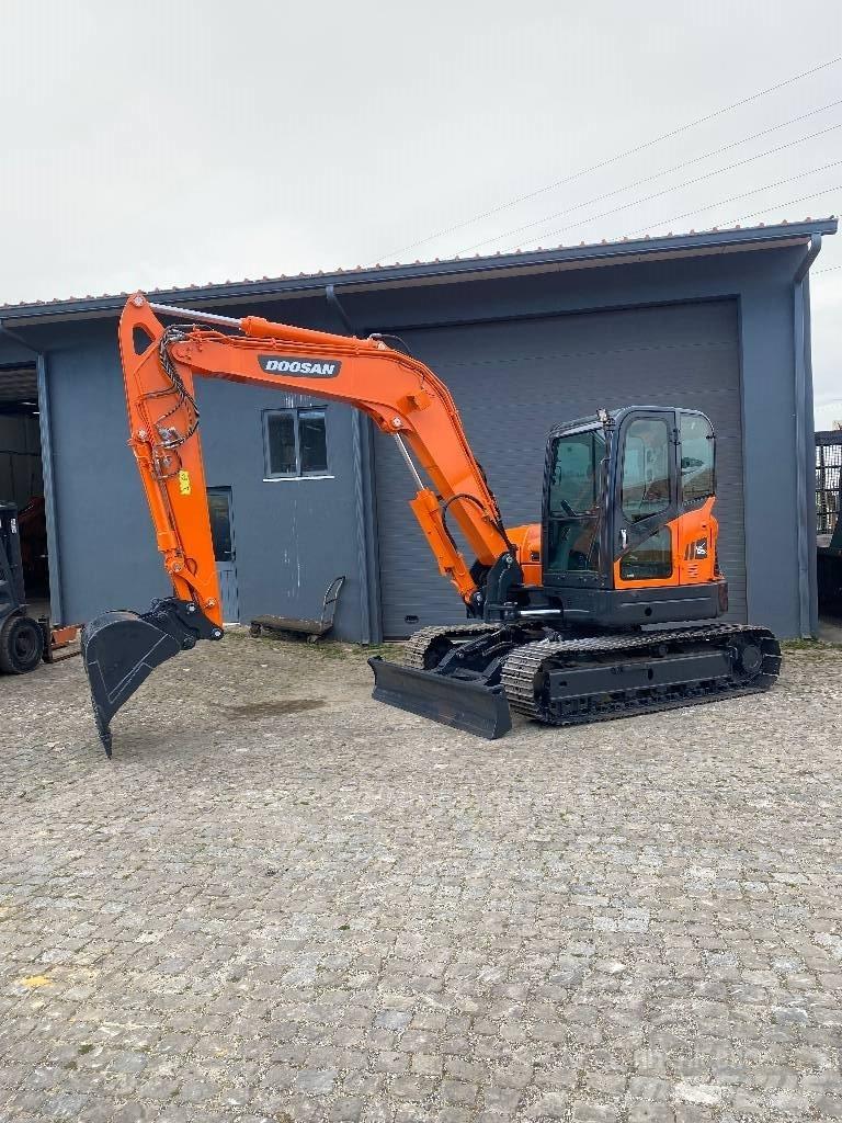 Doosan DX 85 R-3 Escavadoras Midi 7t - 12t