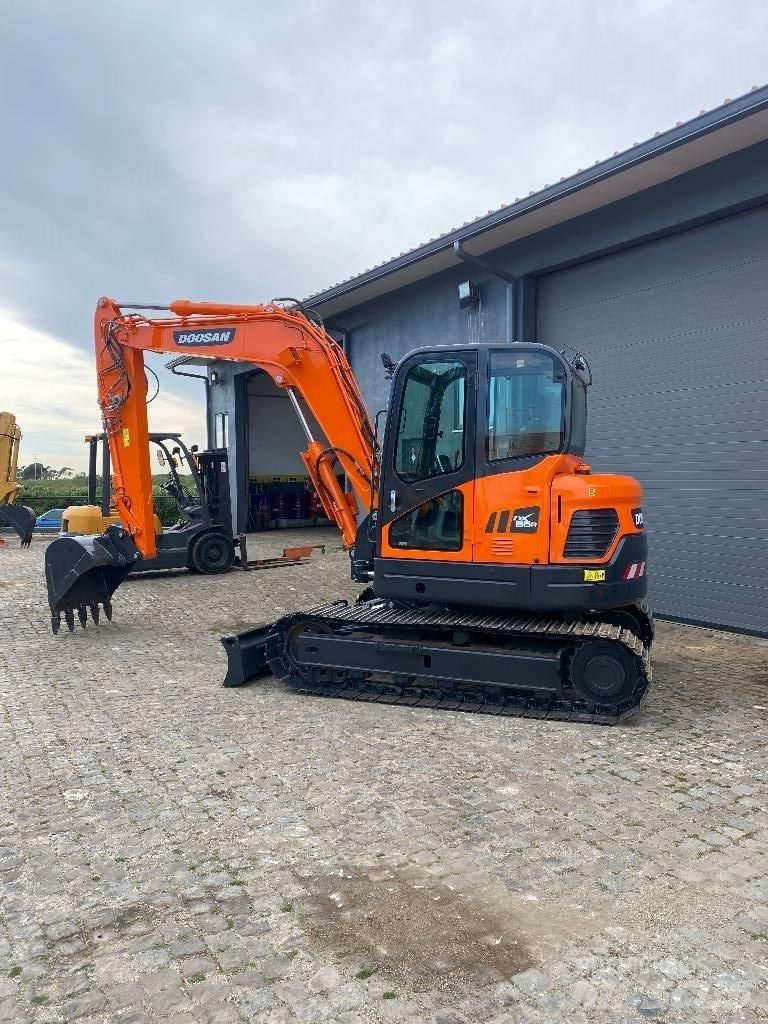 Doosan DX 85 R-3 Escavadoras Midi 7t - 12t