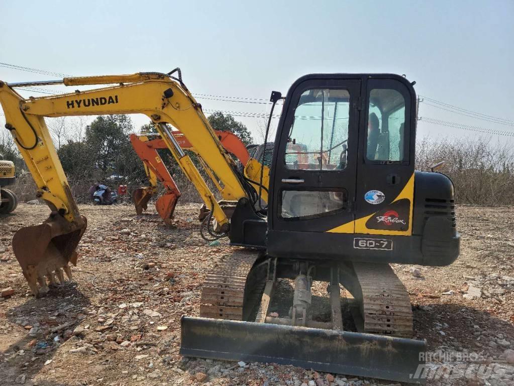 Hyundai R60-7 Mini Escavadoras <7t