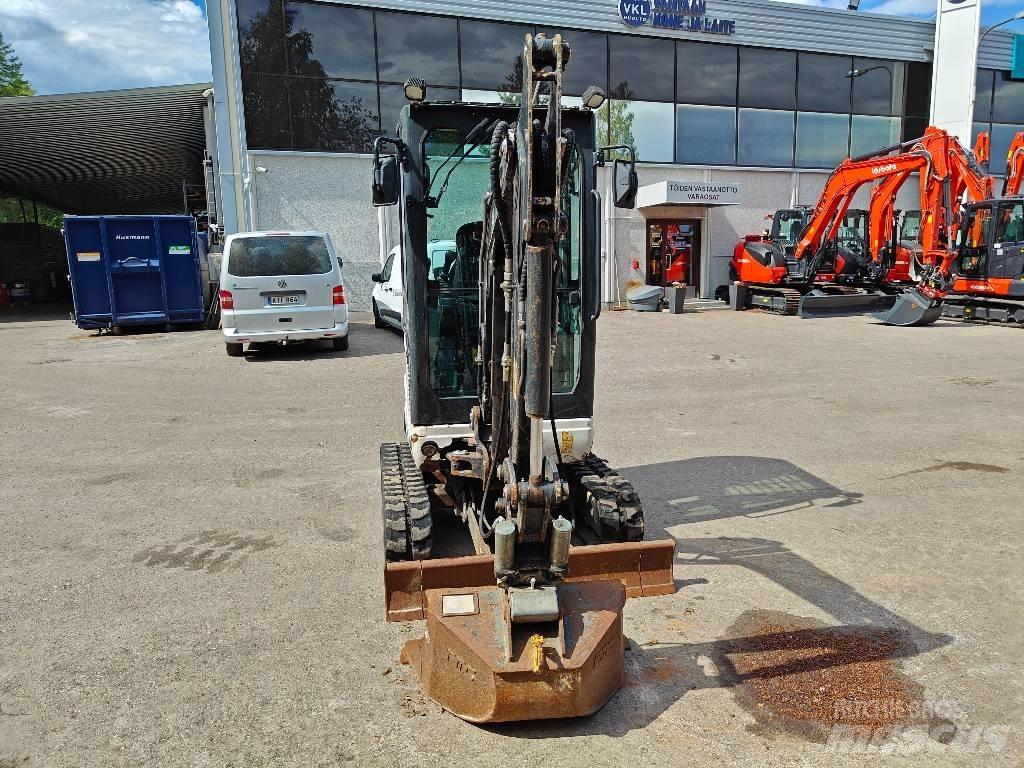 ECM ES 18 ZT Mini Escavadoras <7t