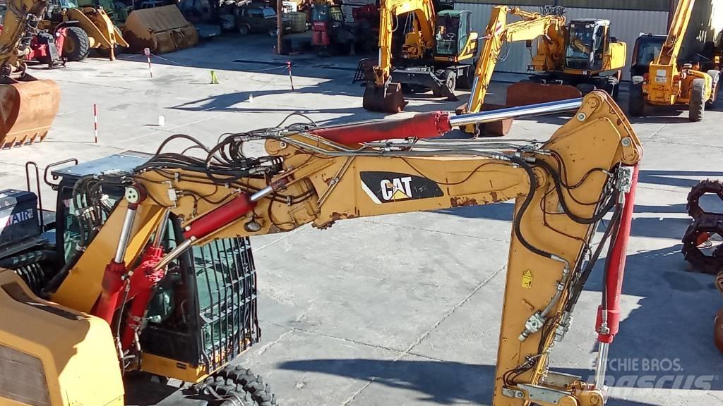 CAT M318F Escavadoras de rodas